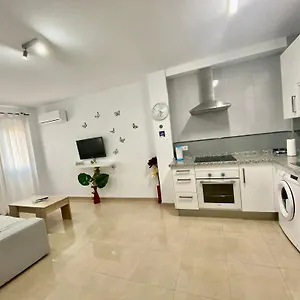 “smile Nerja” Chic With Wifi, 4 Guests Nerja